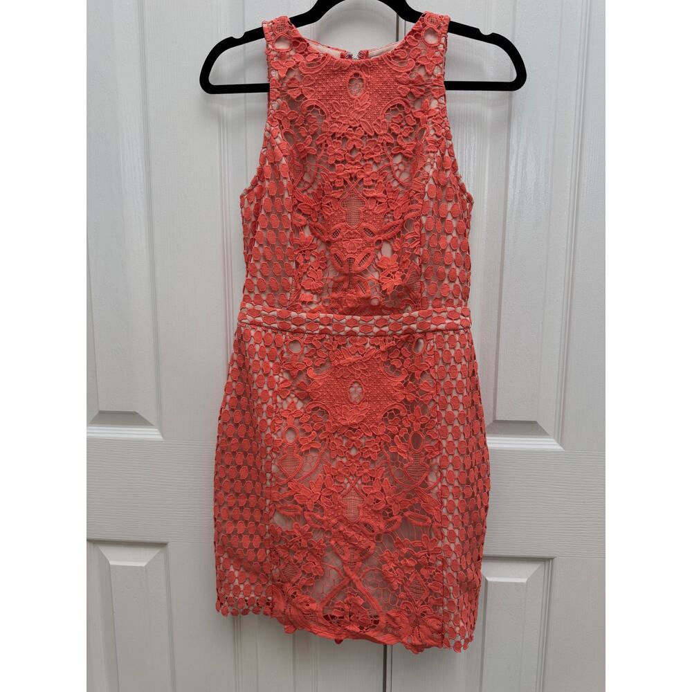Endless Rose Coral Lace Dress Sleeveless Sheath Mini Lined Size Medium Floral - Picture 2 of 9